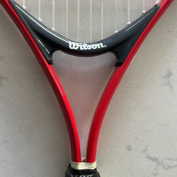 Wilson Federer 25 Junior Tennis Racquet - (Unisex) Grip Size: 3-7/8” - Picture 9 of 16